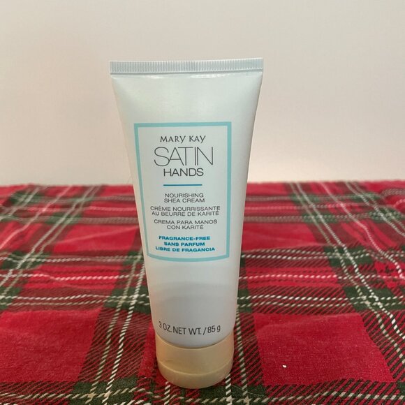 NWOT Mary Kay Satin Hands Set Shea Scrub, Shea Cream & Protecting Softener - Picture 4 of 9